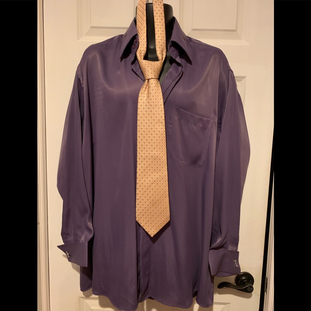 Men’s Lucasini dress shirt and Steve Harvey tie